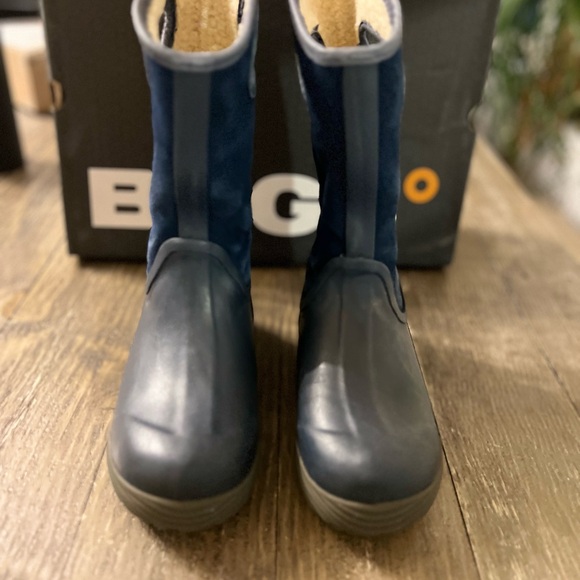 BOGS Kids' Dark Blue Wool lined Winter Boots 13 - Picture 3 of 7